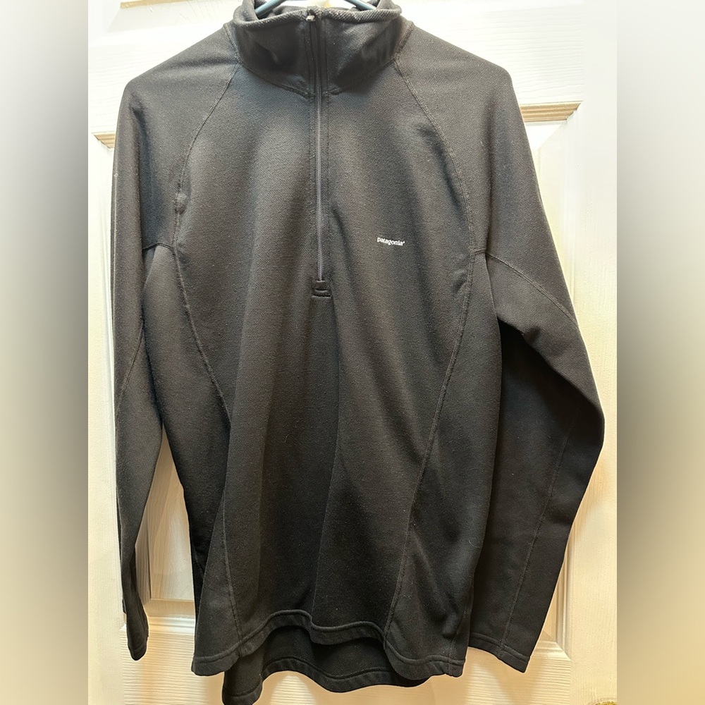 Patagonia Black Half-Zip Fleece Pullover